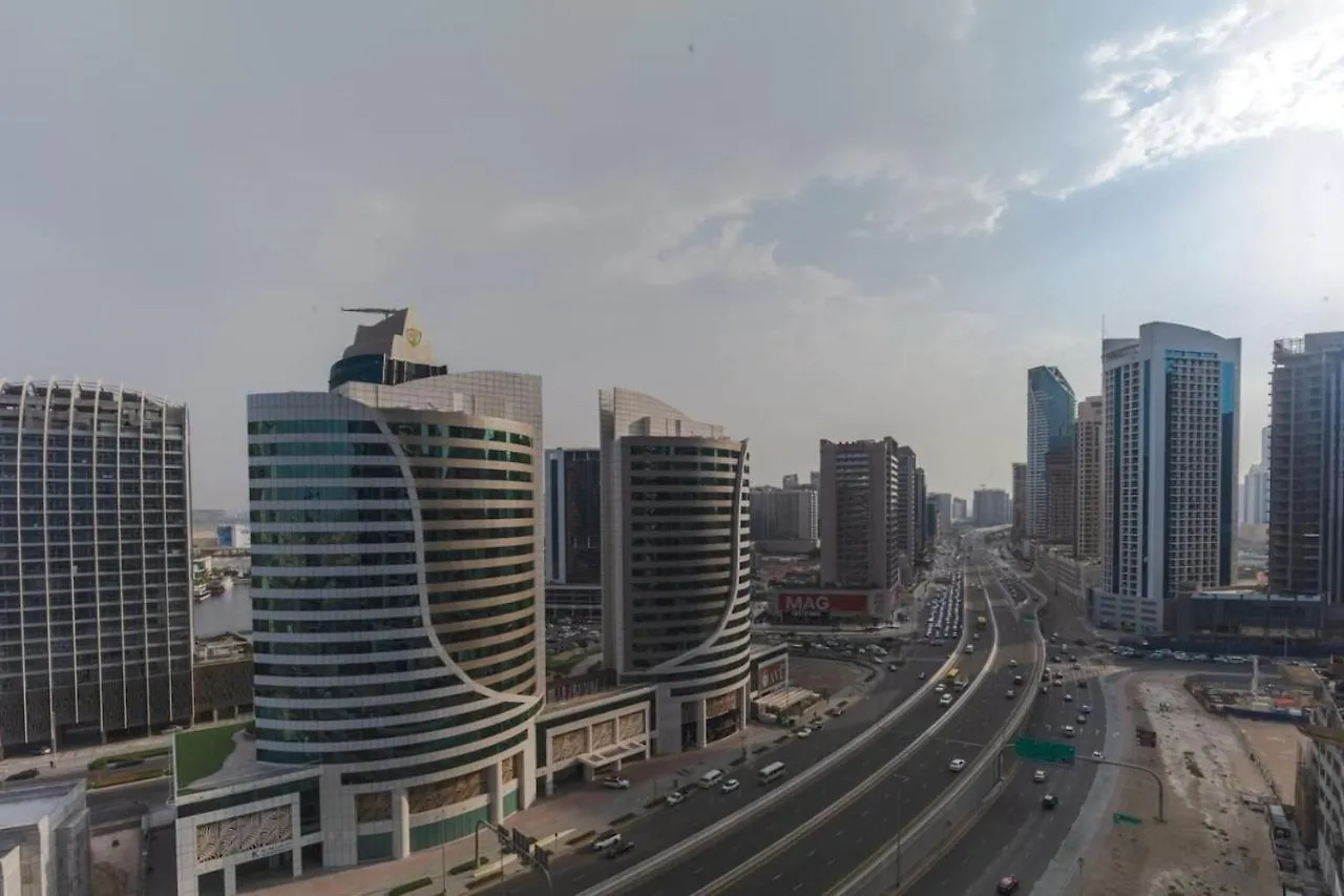 Luxury Downtown Pool And Private Patio Apartment Dubai United Arab Emirates