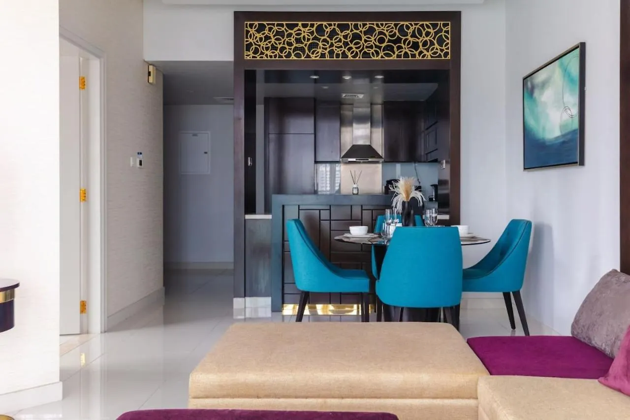 Luxury Downtown Pool And Private Patio Apartment Dubai 0*,  United Arab Emirates