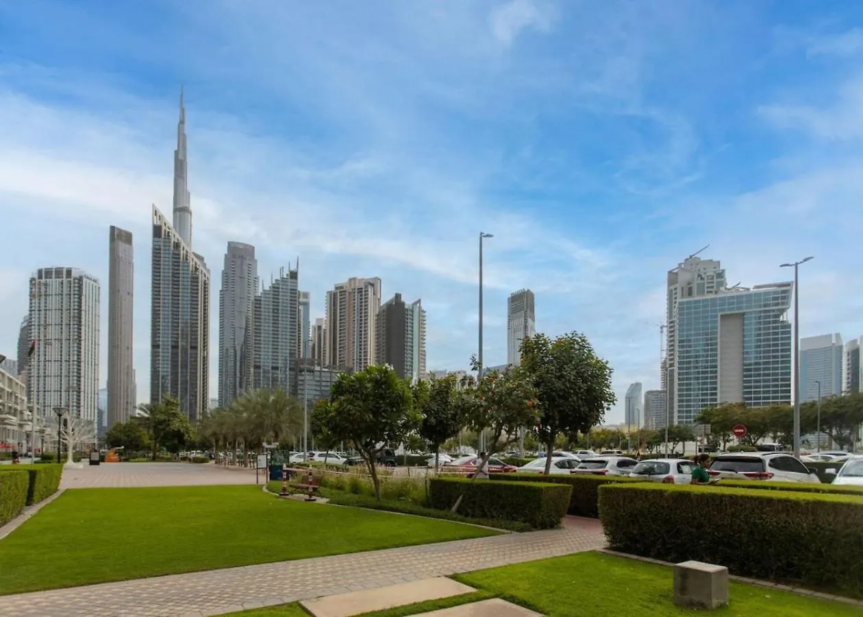 Luxury Downtown Pool And Private Patio Apartamento Dubai Emirados Árabes Unidos