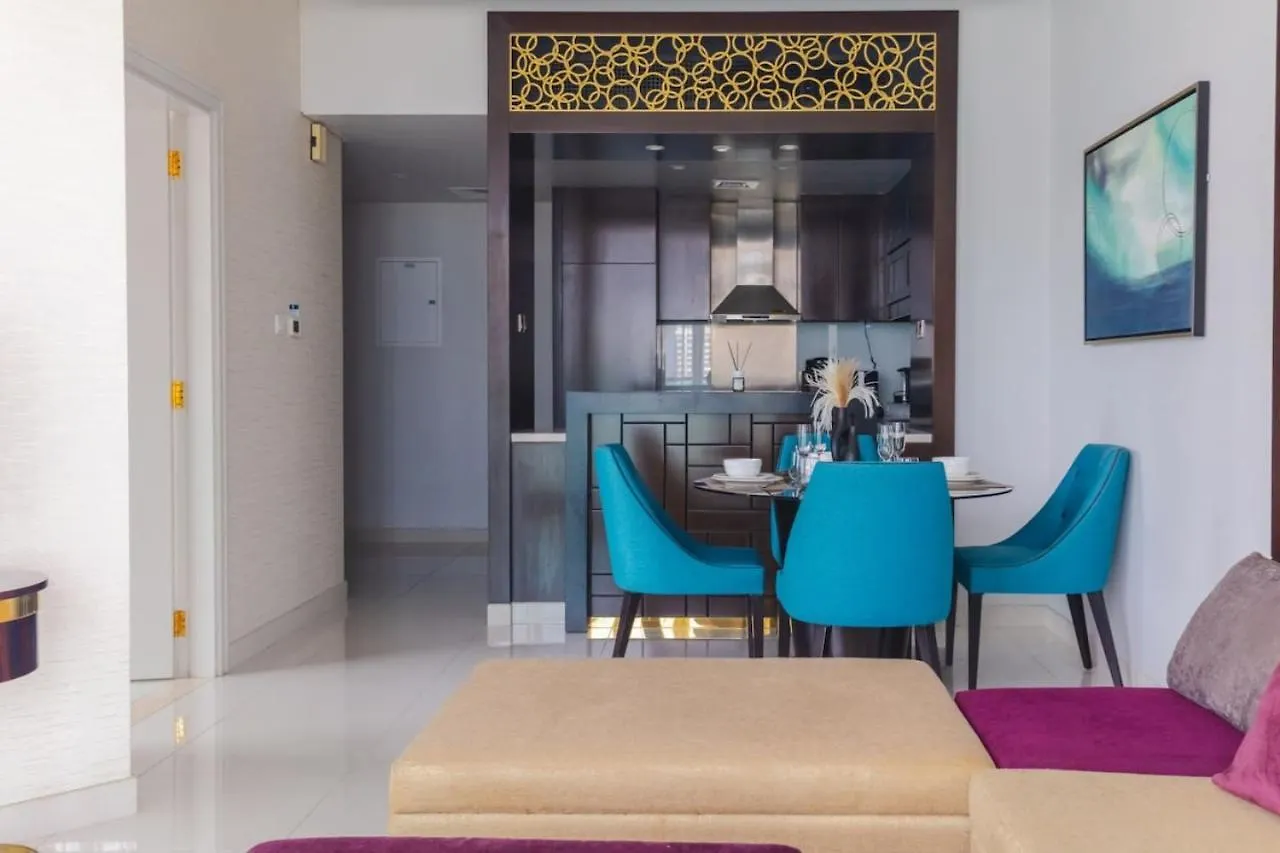 Luxury Downtown Pool And Private Patio Apartamento Dubai Emirados Árabes Unidos