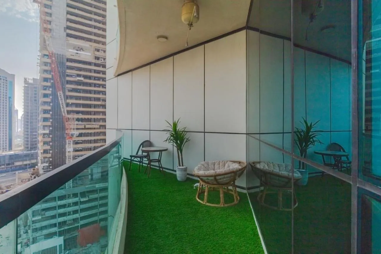 Luxury Downtown Pool And Private Patio Apartamento Dubai